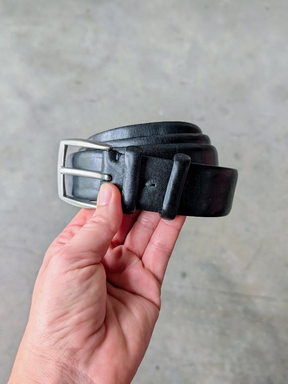 Fossil Black Genuine Leather Belt Silver Buckle size 40